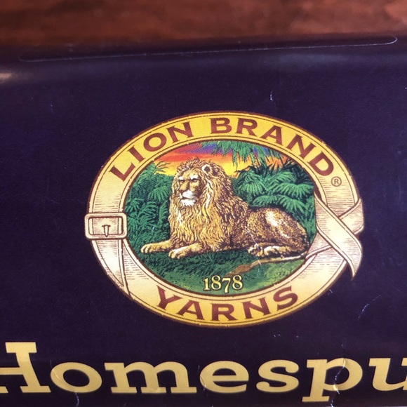 Homespun Yarn - Fiesta - Picture 4 of 7